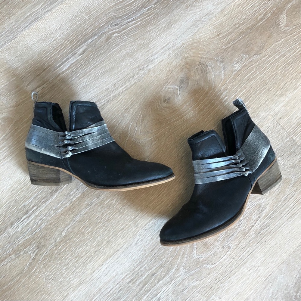 Diba True Black Grey Gray Fall Heeled Booties